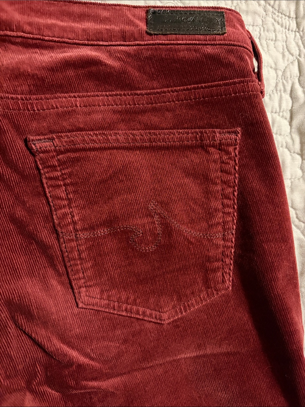 AG Straight leg Corduroy Women’s Jeans in Deep Red